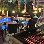 Select Suite & Apart Hotel