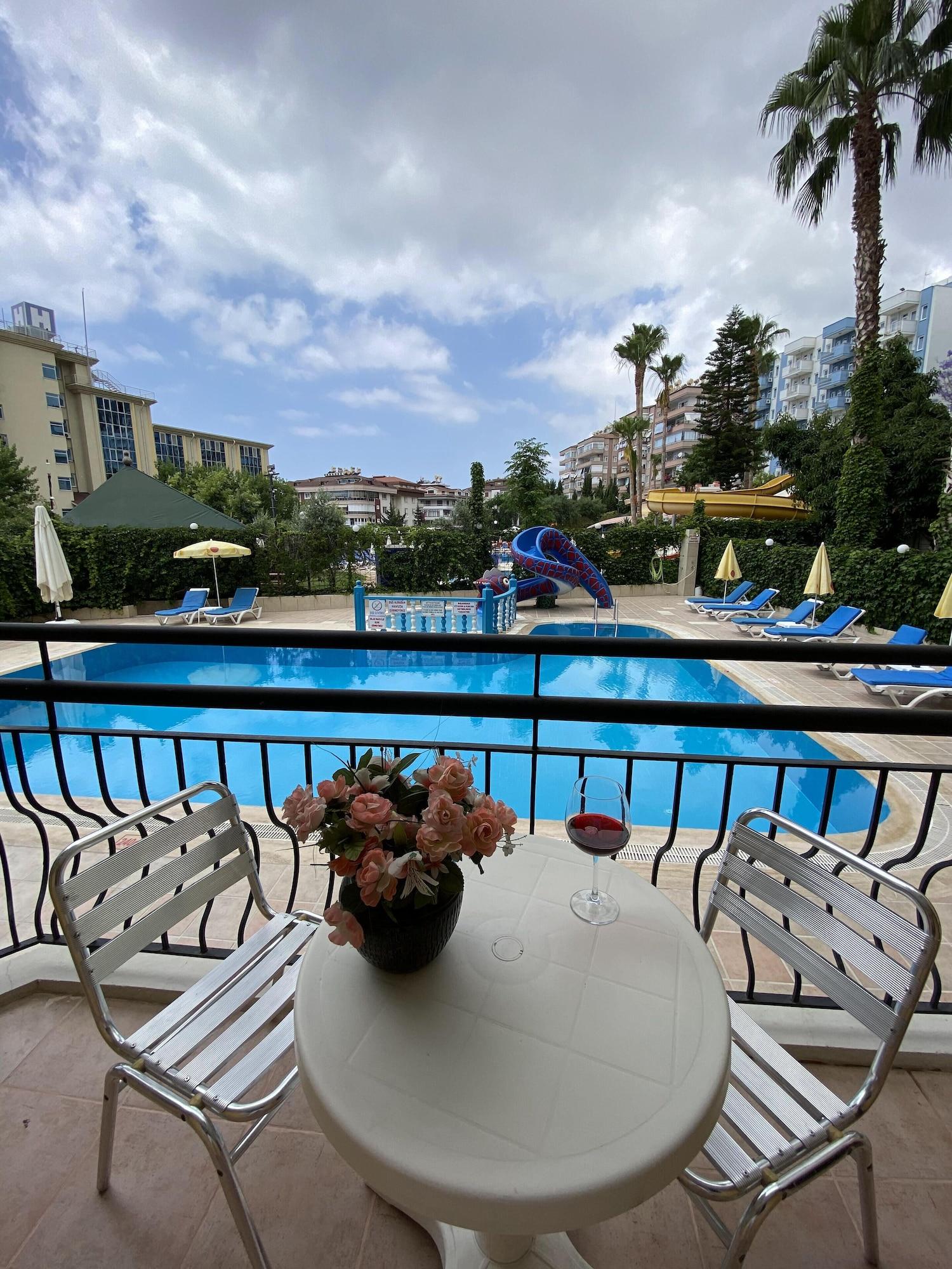 Hotel apartamentowy Select &